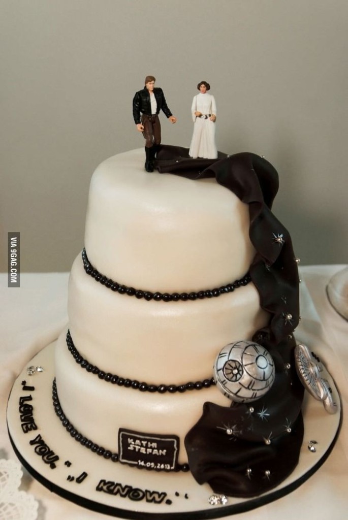 Star wars tematikus esküvői torta